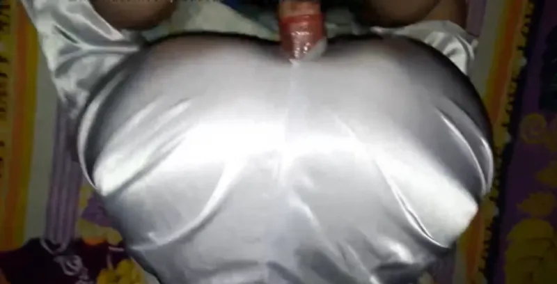 cô gái việt mông to Trả bài cực phê